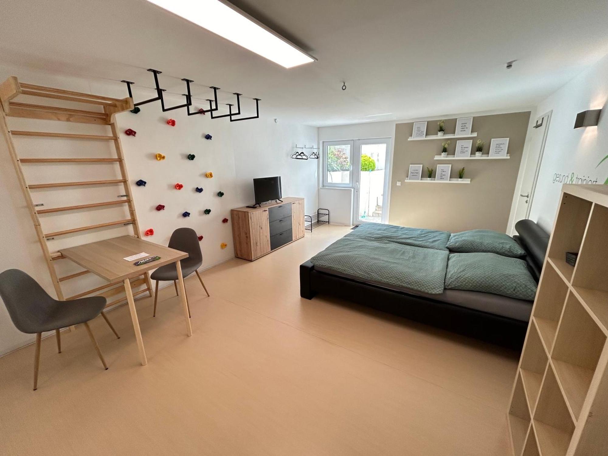 Inspirierendes Sport-Motto-Zimmer In Bad Friedrichshall Naehe Lidl Audi Exterior foto
